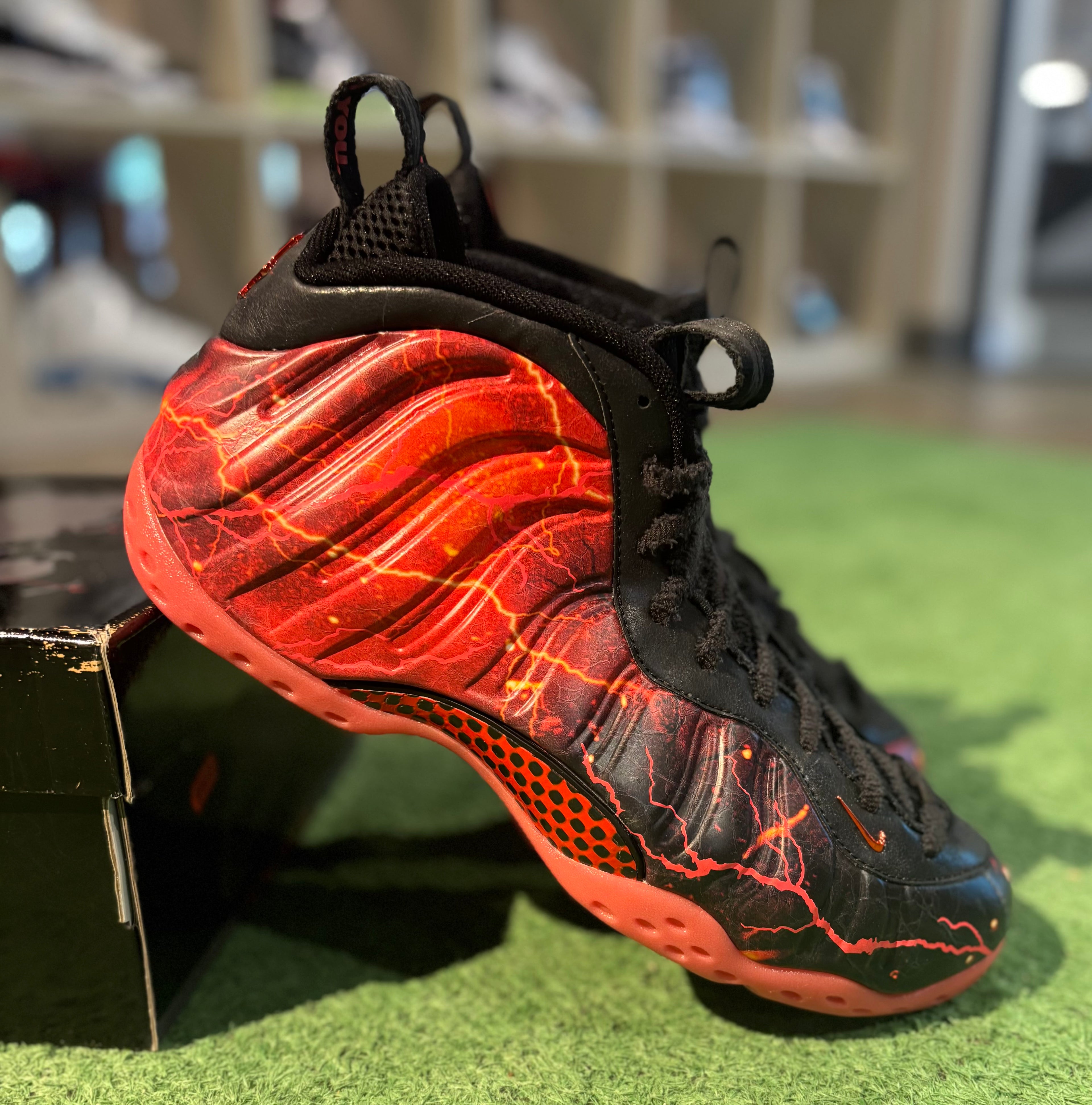 Nike Foamposite Stranger Things