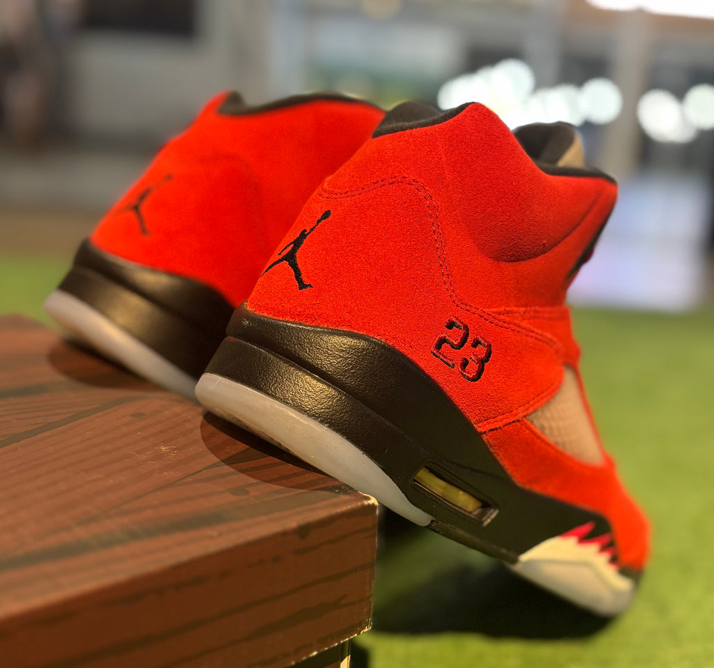 Jordan 5 Raging Bulls