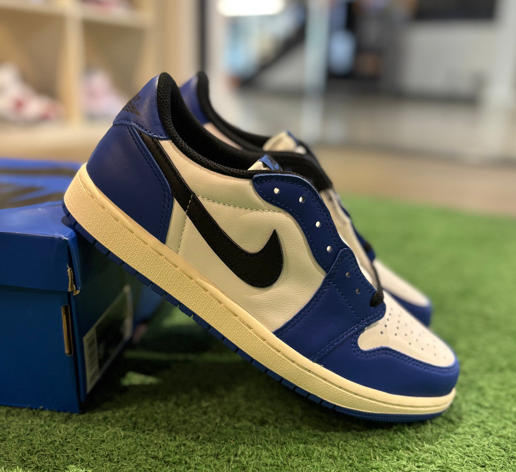 Jordan 1 Low Game Royal