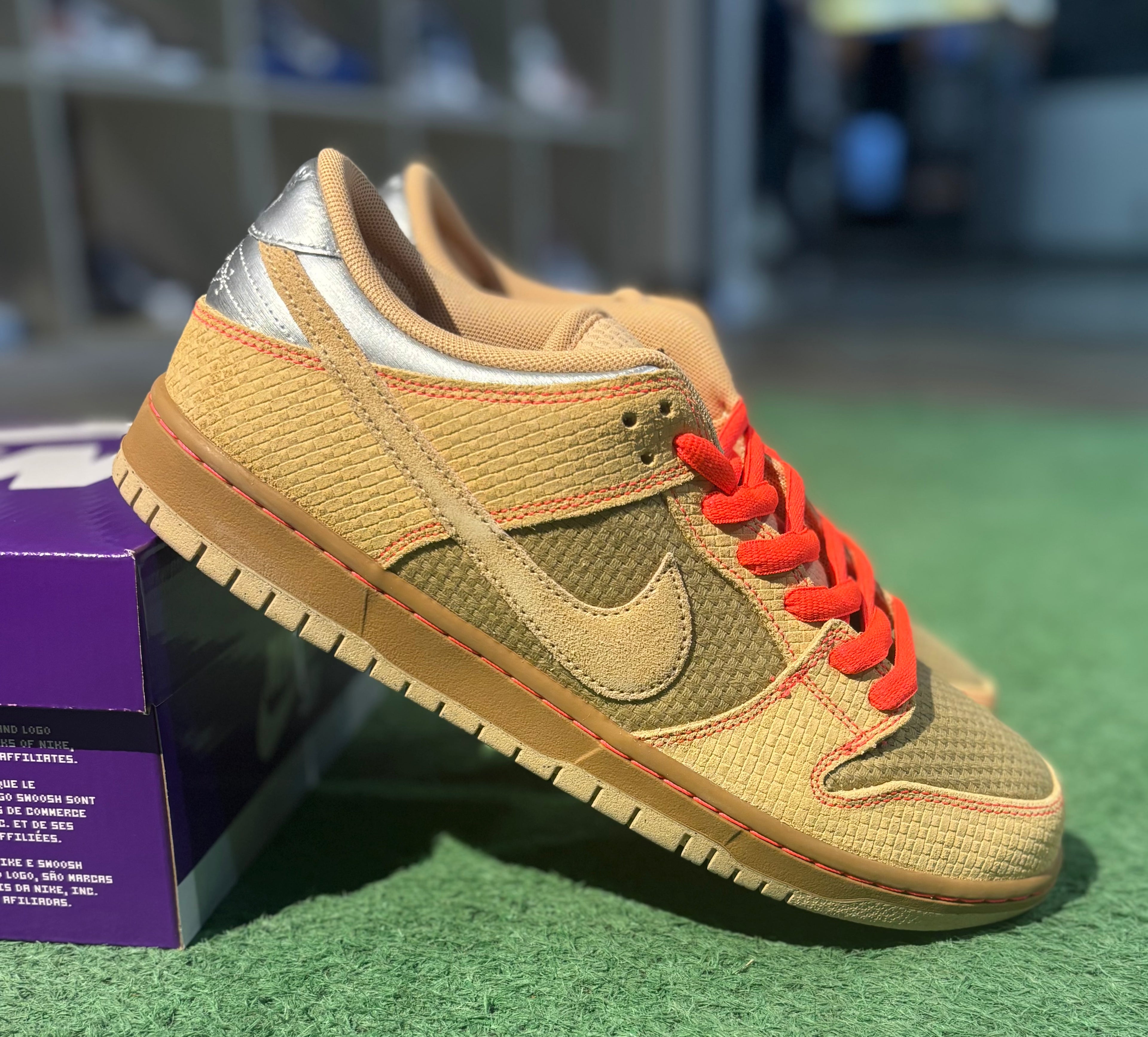 Nike Dunk SB Som Tum