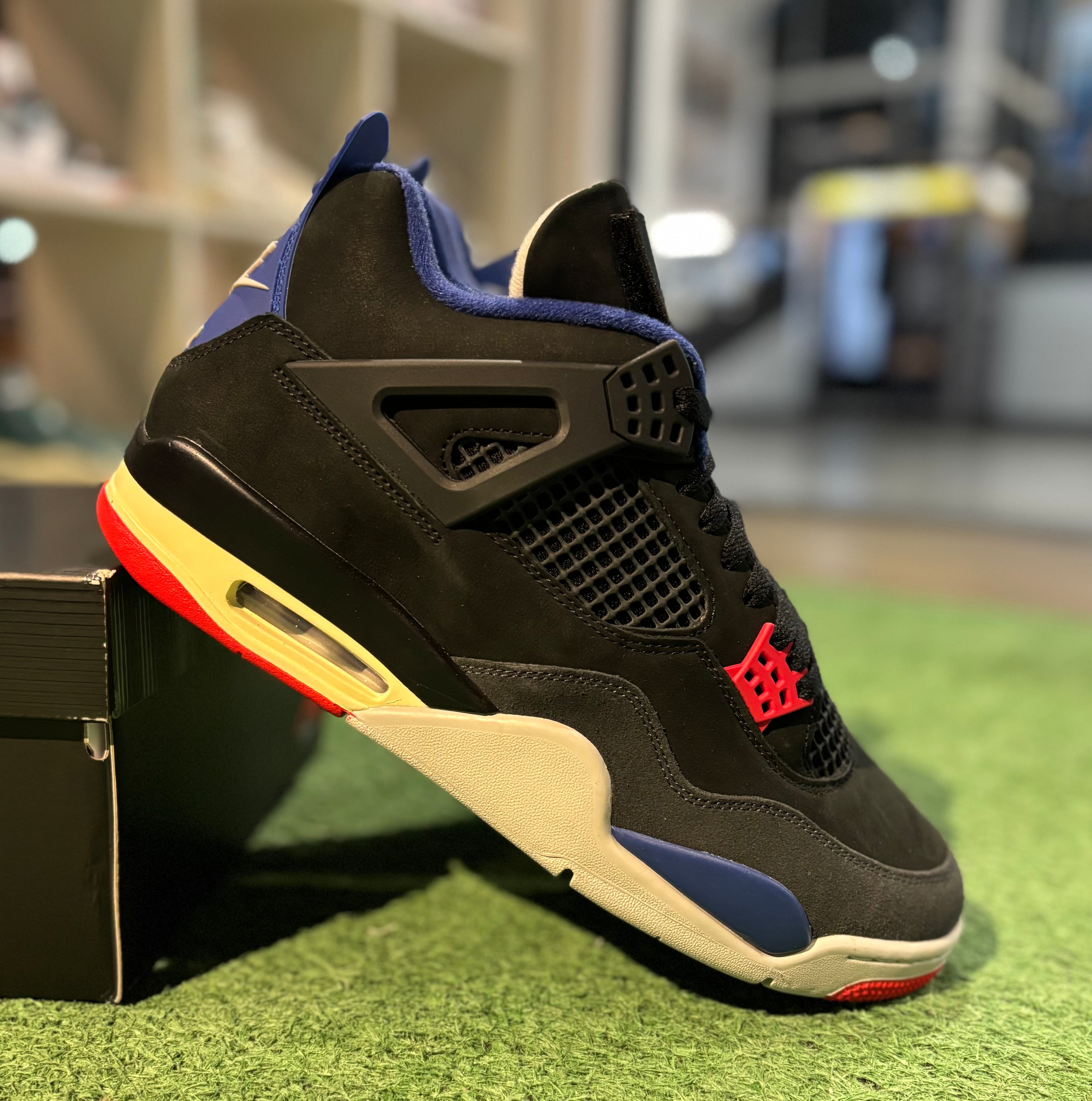 Jordan 4 Rare Air