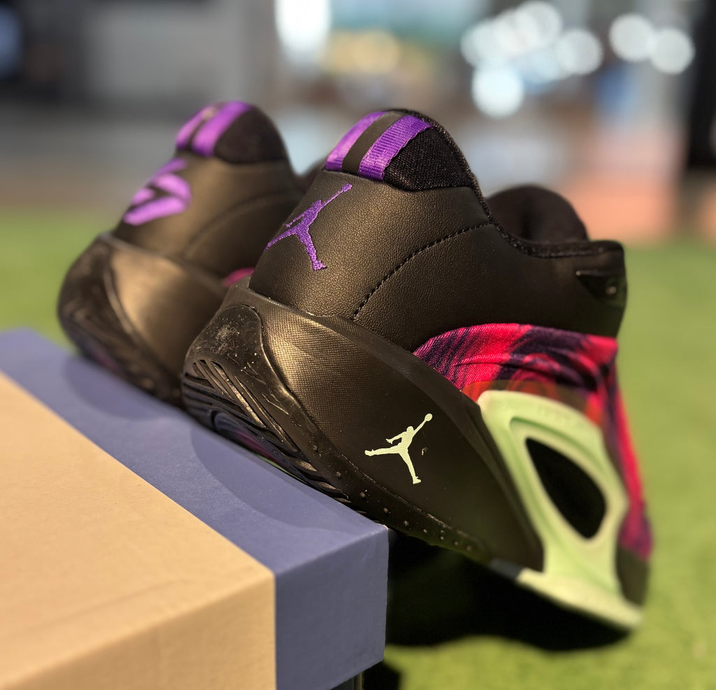 Jordan Luka Black/Hyper Grape