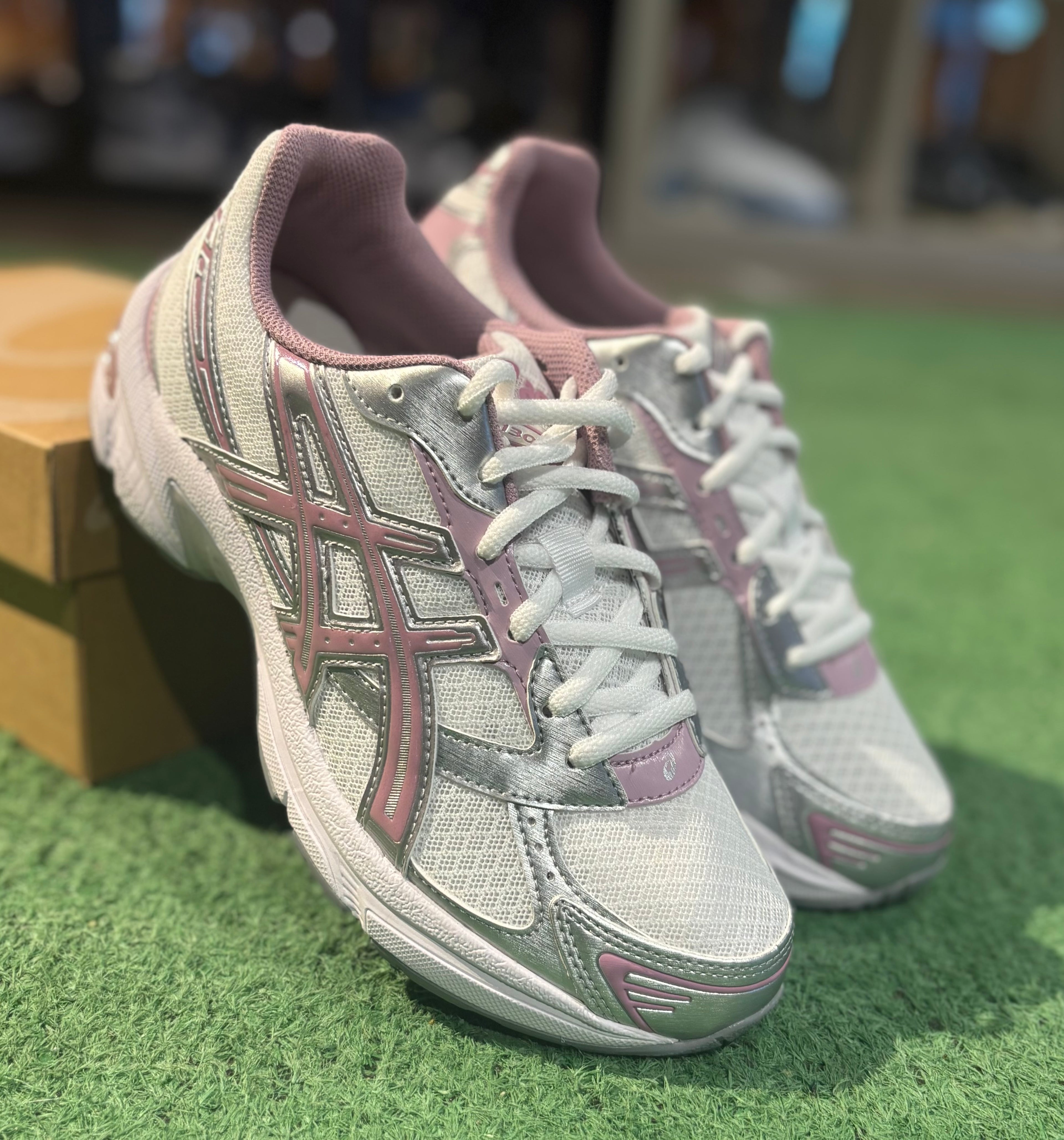 ASICS Gel-1130 White/Taro Purple