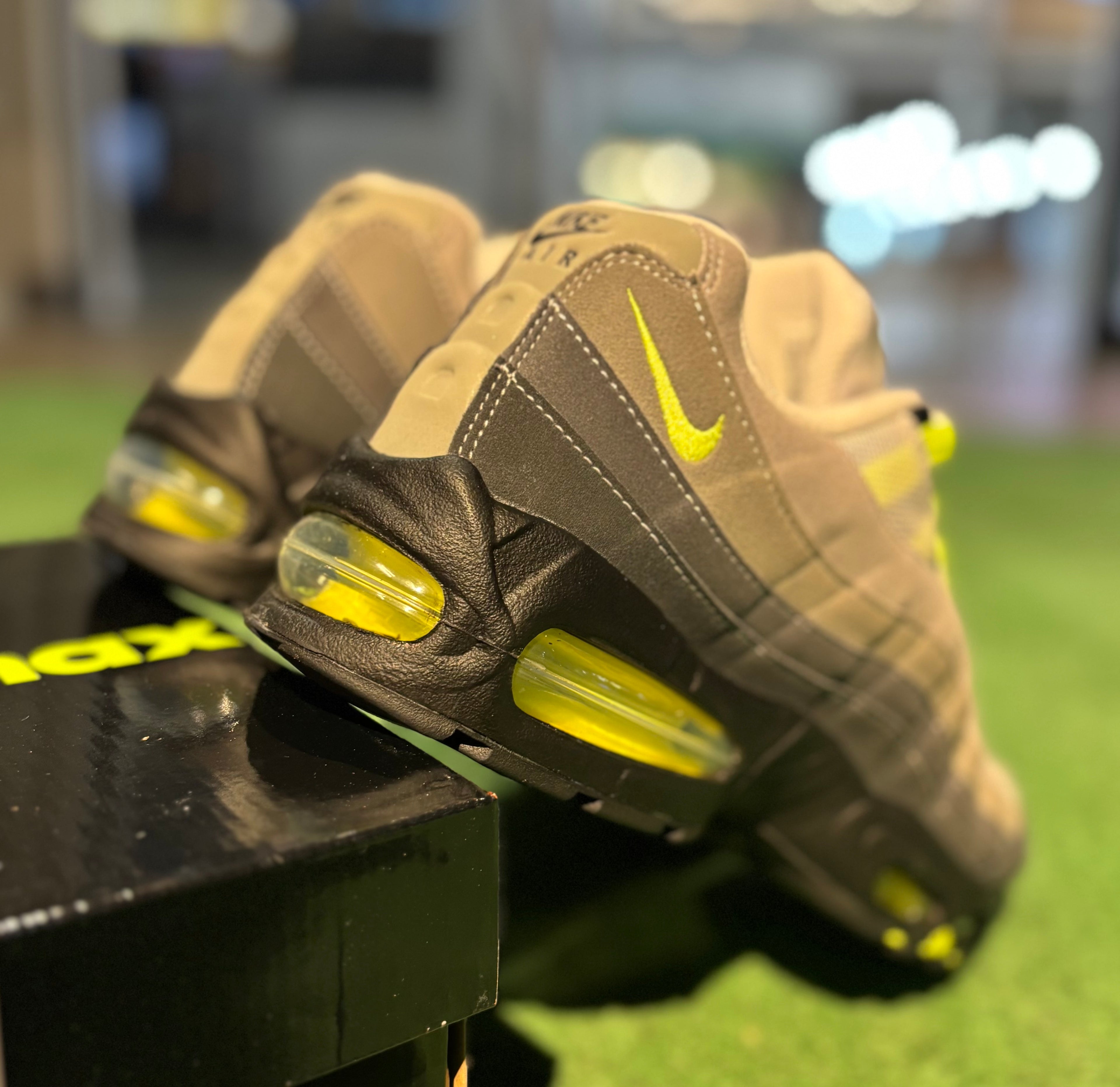 Nike Air Max 95 Big Bubble Neon