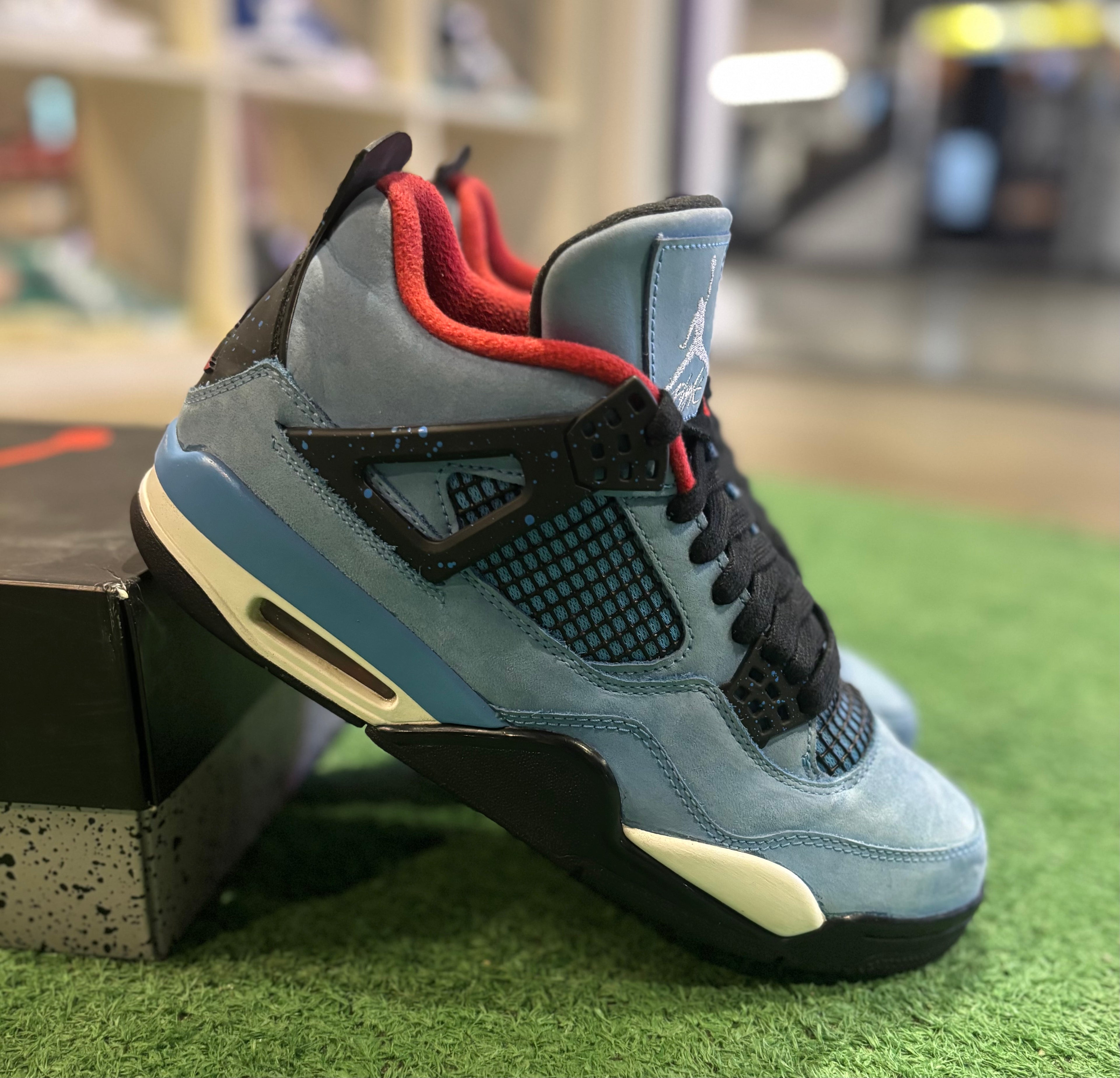 Jordan 4 Travis Scott Cactus Jack
