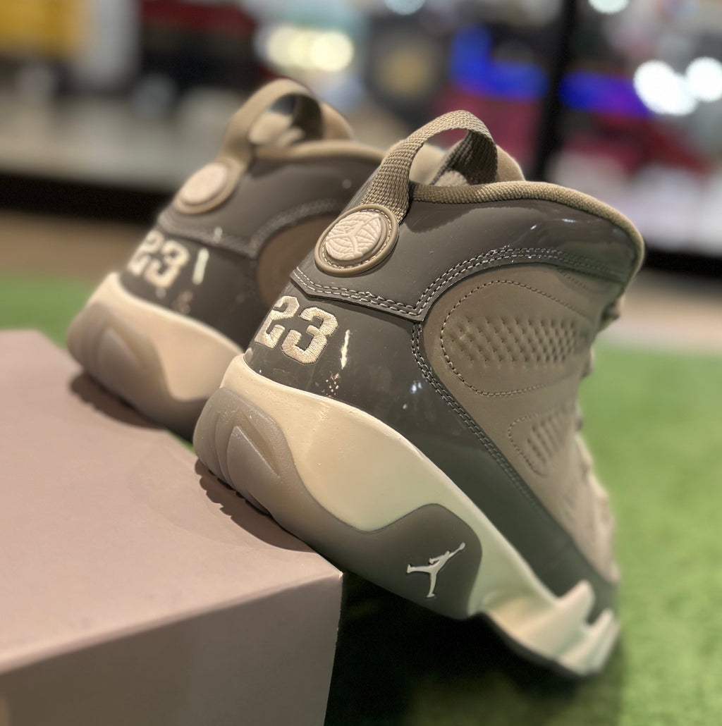 Jordan 9 Cool Grey