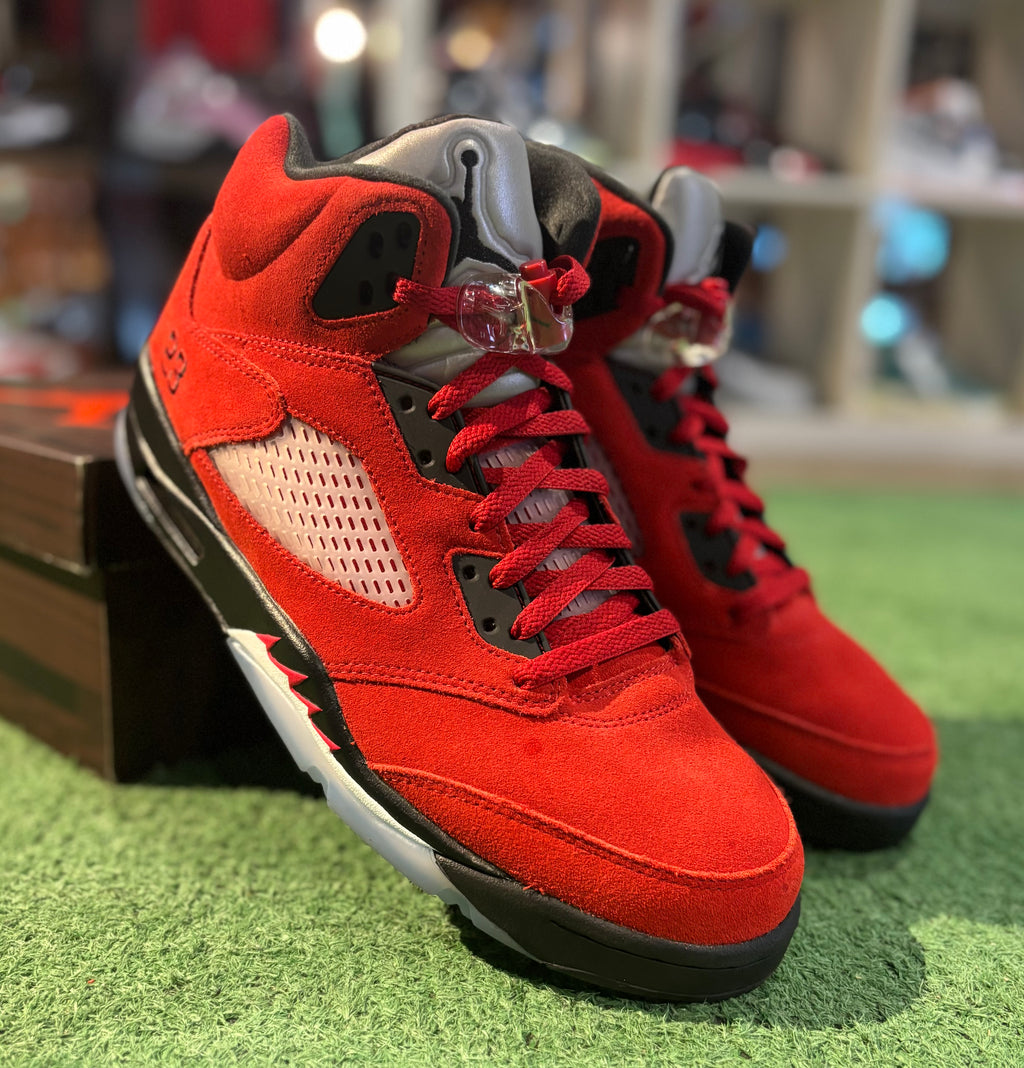 Jordan 5 Raging Bulls