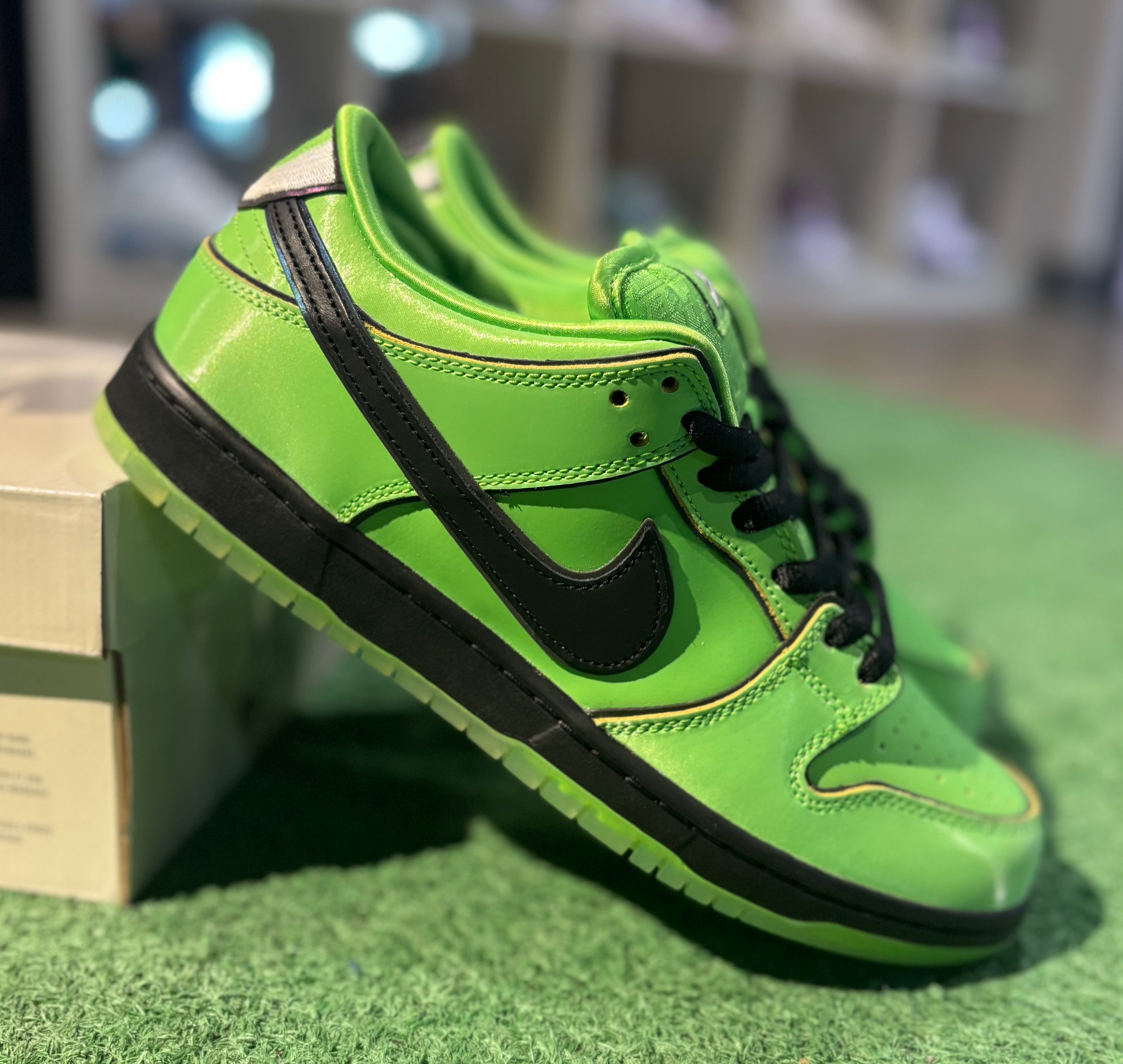 Nike Dunk SB Powerpuff Girls Buttercup