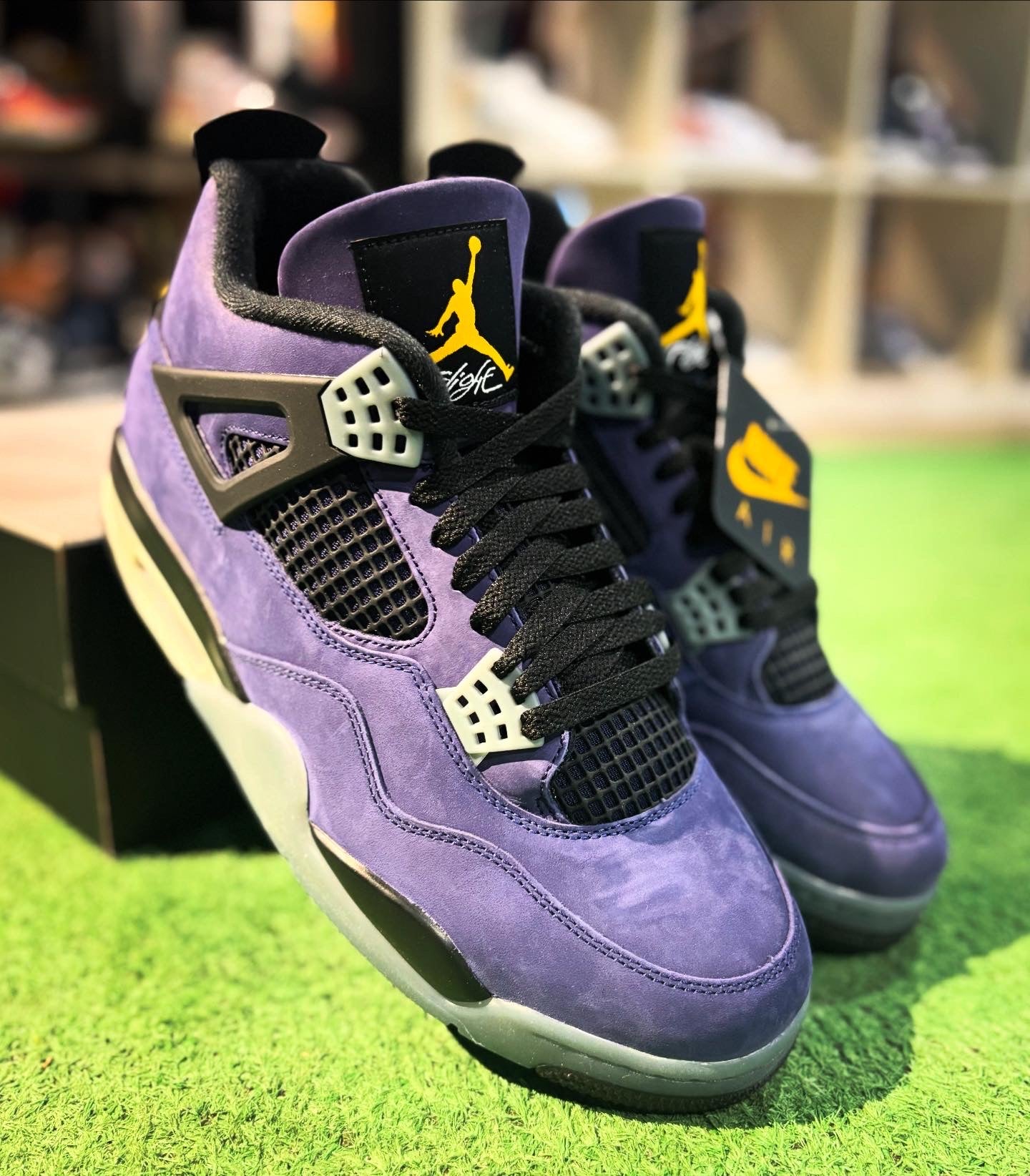 Jordan 4 Lakers