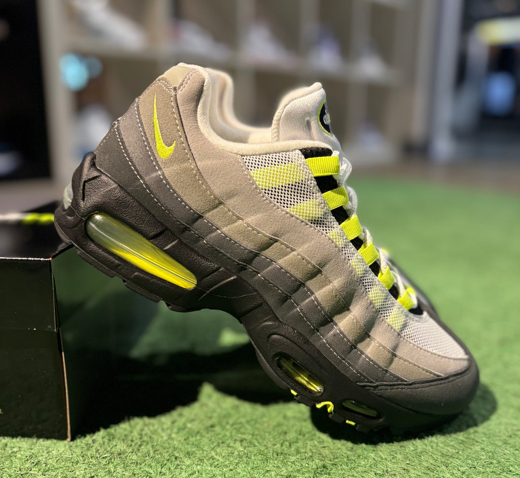 Nike Air Max 95 Big Bubble Neon
