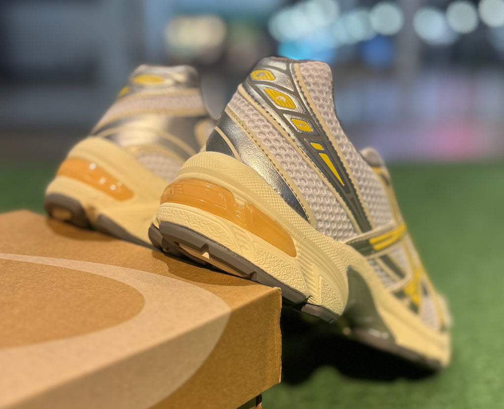 ASICS Gel-1130 Yellow Fade