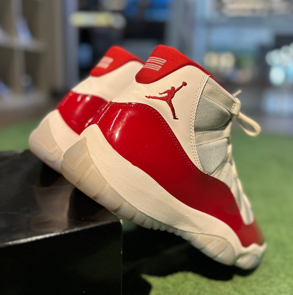 Jordan 11 Cherry