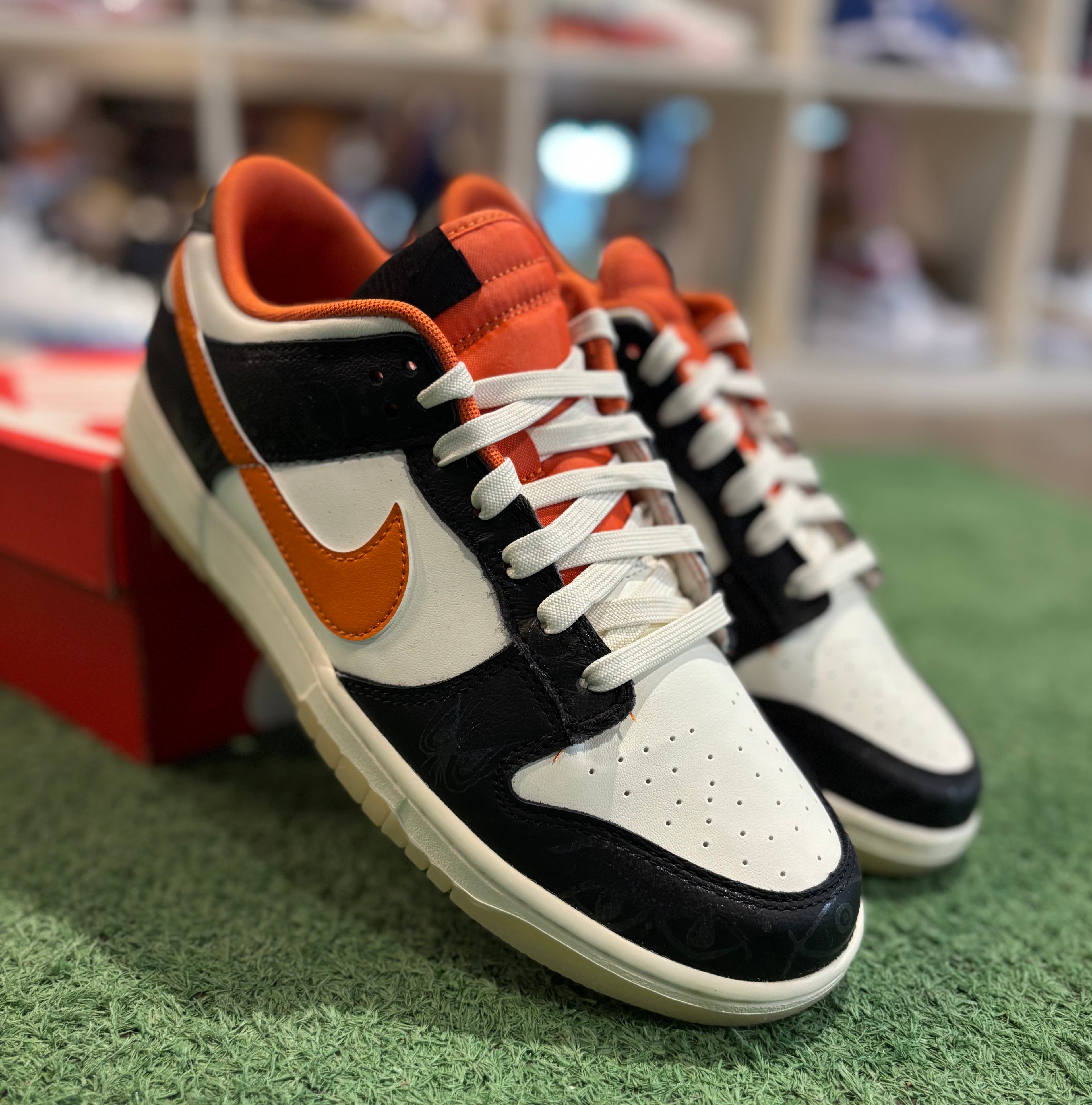 Nike Dunk Halloween